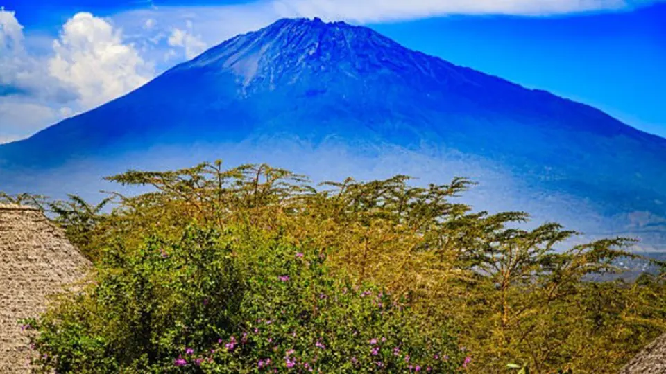 4 Days Mt Meru Climbing